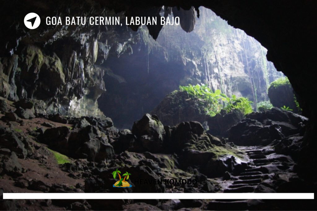 Goa Batu Cermin Labuan Bajo