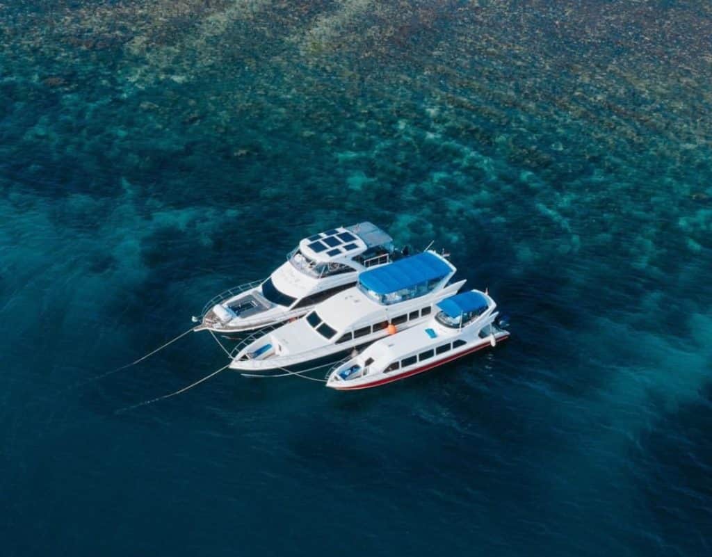 sewa speedboat labuan bajo