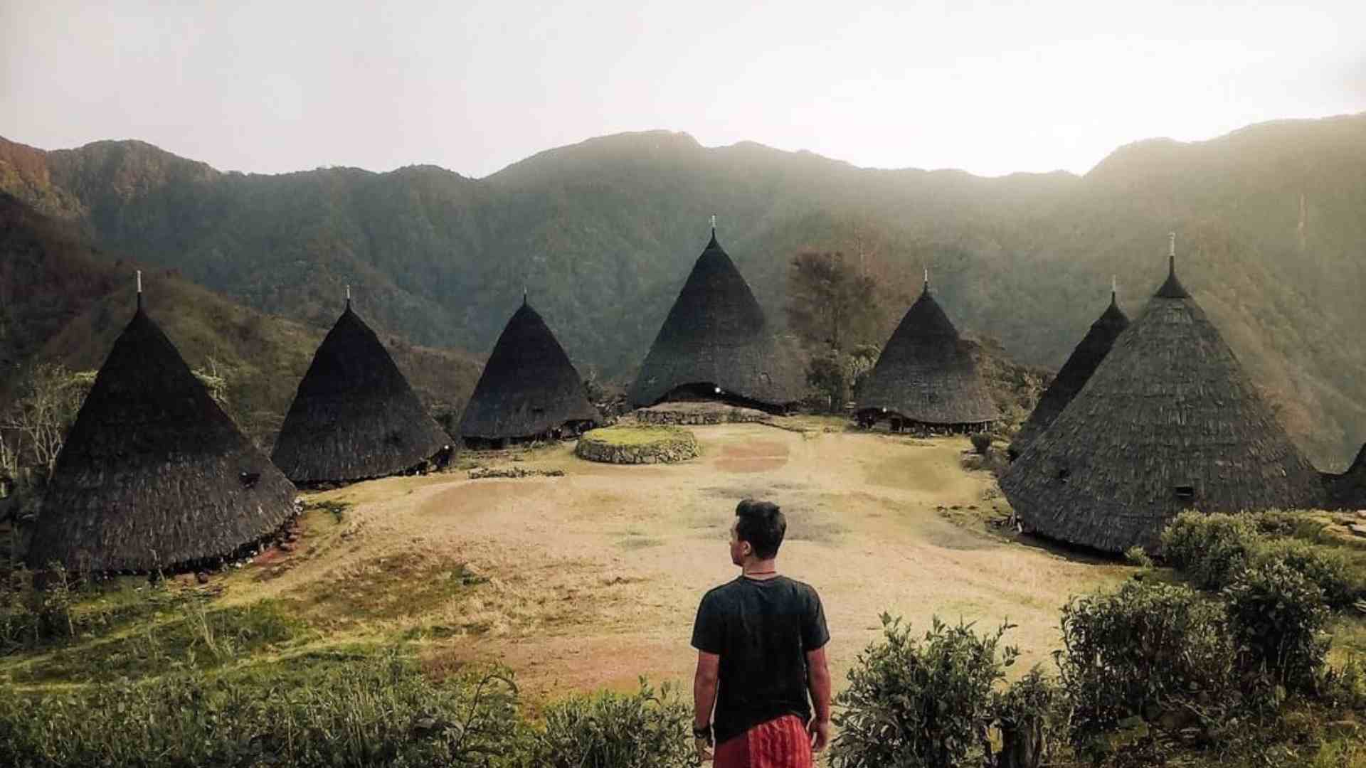wisata waerebo
